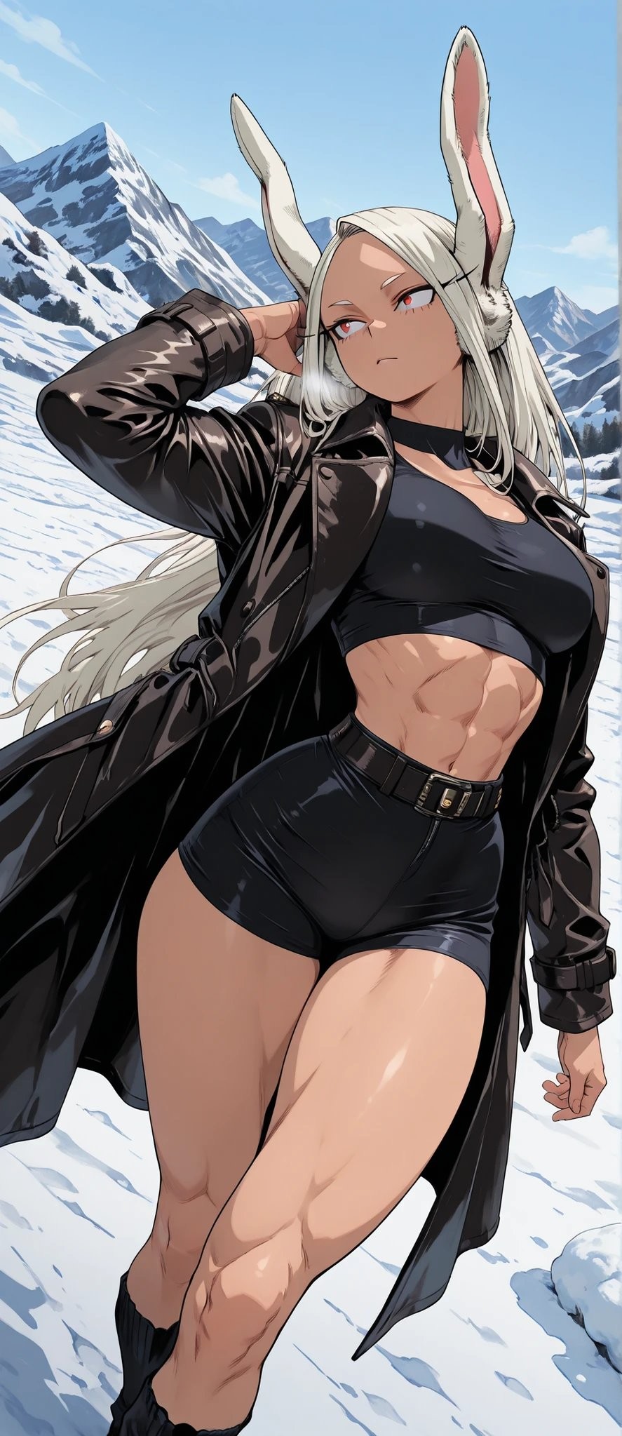 Eine silberhaarige Dame mit Hasenohren steht unter den schneebedeckten Gipfeln, ihre schwarze Lederjacke weht, was ihre kühle Eleganz zeigt
