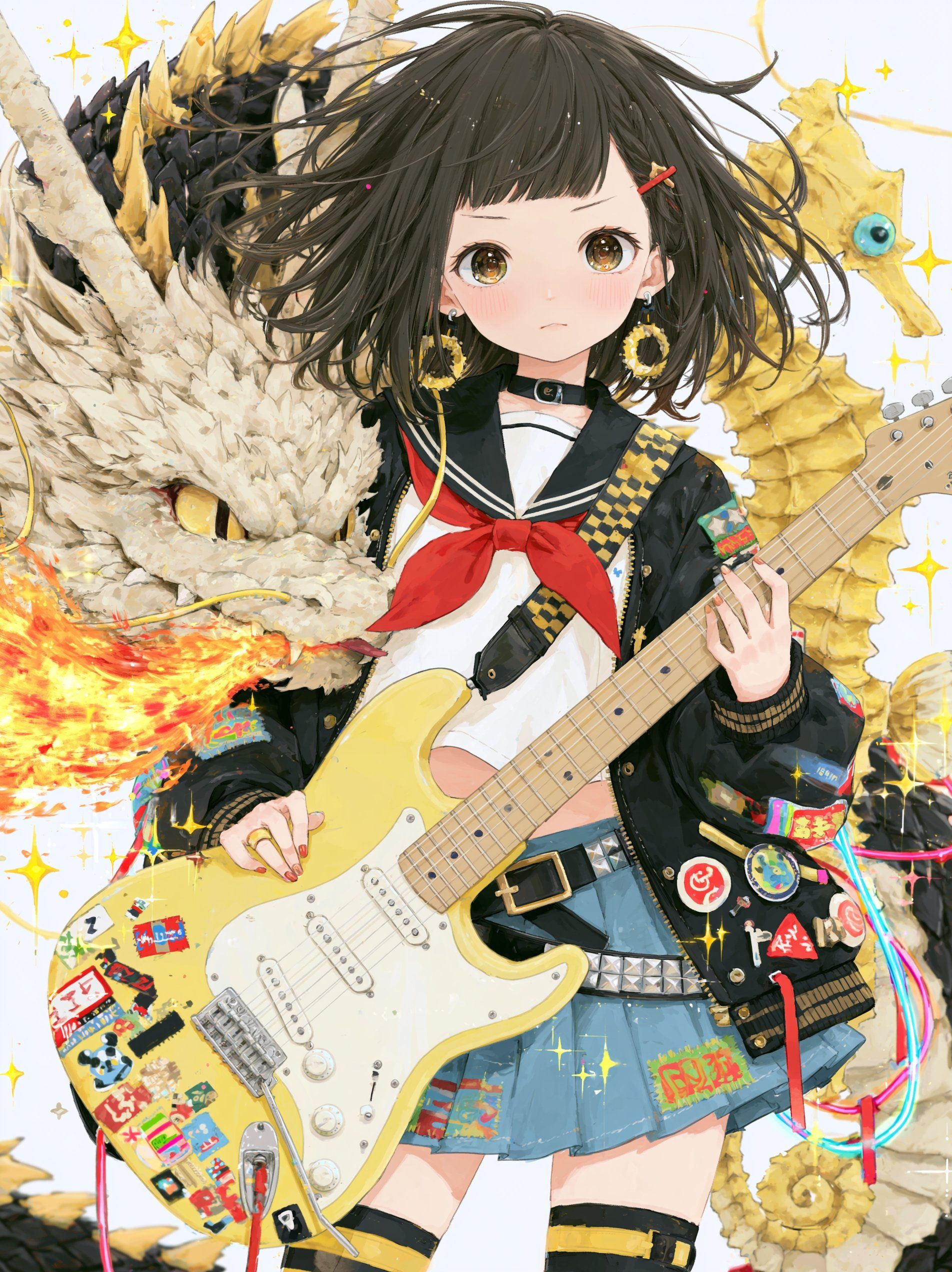 Ein Mädchen mit schwarzen Haaren in einem Matrosenanzug hält eine mit Aufklebern bedeckte E-Gitarre