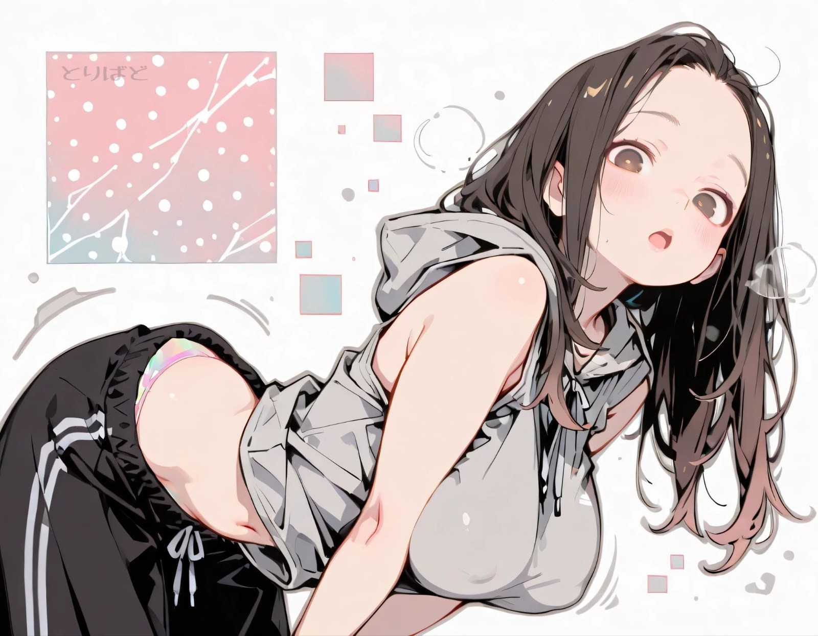 Une fille d'anime aux cheveux bruns porte un gilet gris sans manches et un pantalon de sport noir