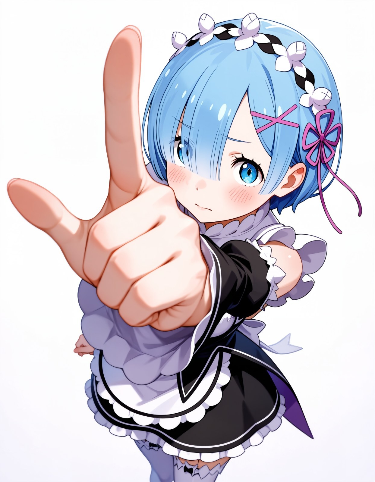 Ein anime-Mädchen mit blauen Haaren und blauen Augen trägt ein schwarz-weißes Rüschendienstmädchenkleid und macht eine Pistolenpose